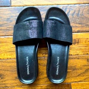 Donald Pliner sandals